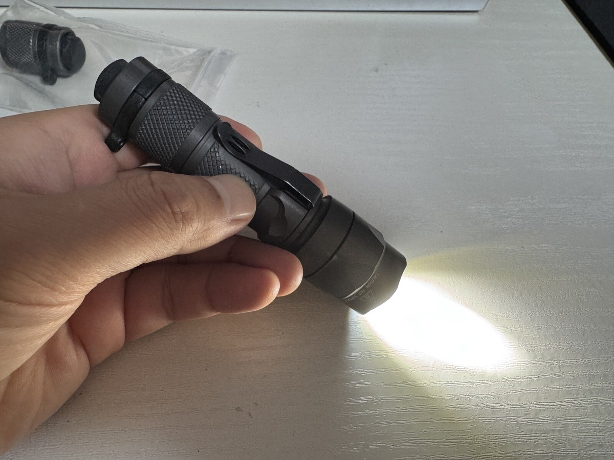 ライト・ランタン Surefire L1 Digital Lumamax SureFire L1