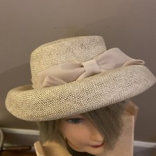 Vintage Women's Hat Beige With Bow Wide Brim Front Structured Wire Union Made