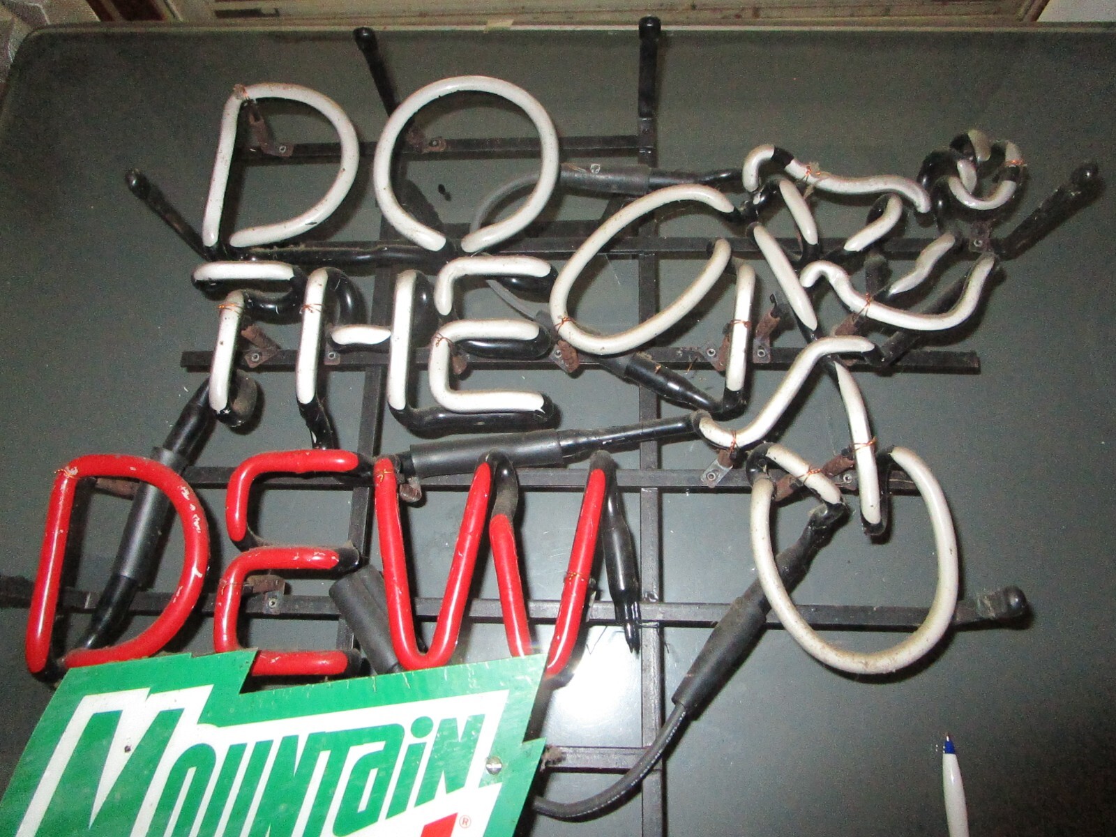 1960s Do The Dew Neon Sign Light Beer Bar Pub Wall Hanging Handcraft