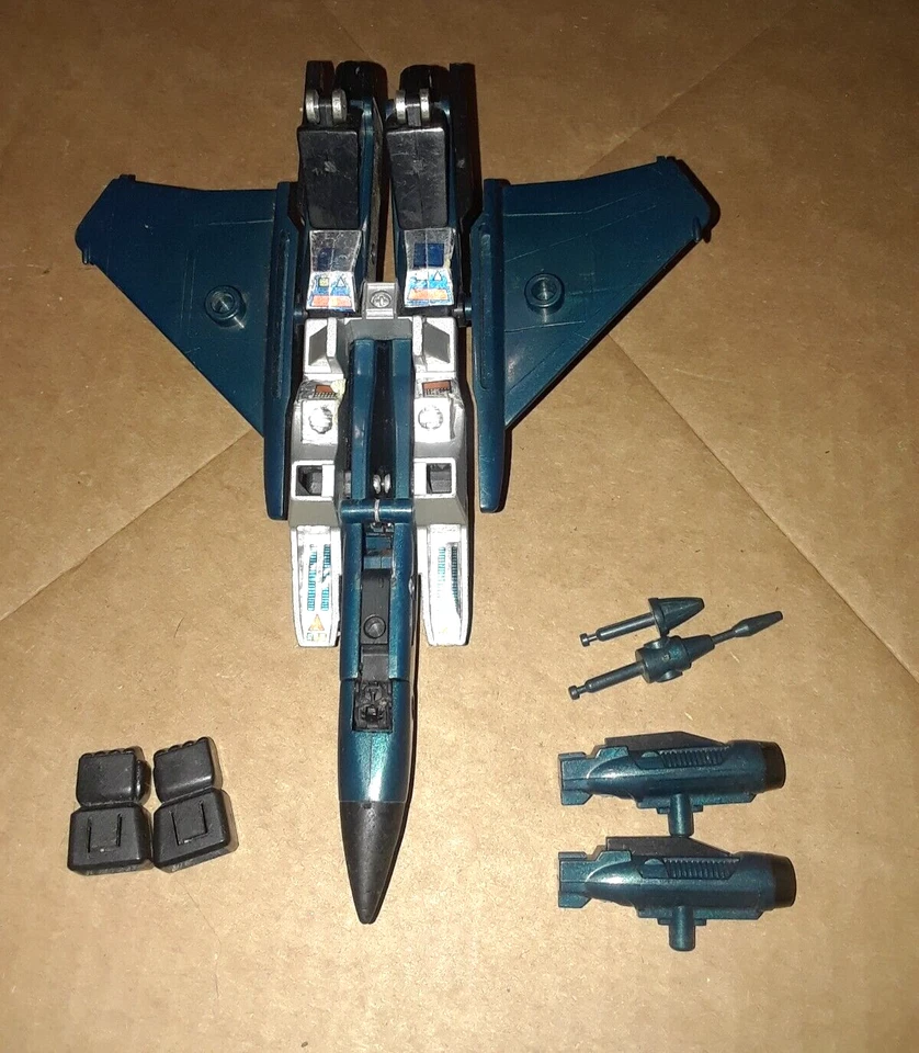Thundercracker 1985 Vintage Hasbro G1 Transformers F-15 Fighter Action Figure - Image 2 of 2