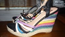 CR Collection Wedge Sandals Sz 9 Multi Color New
