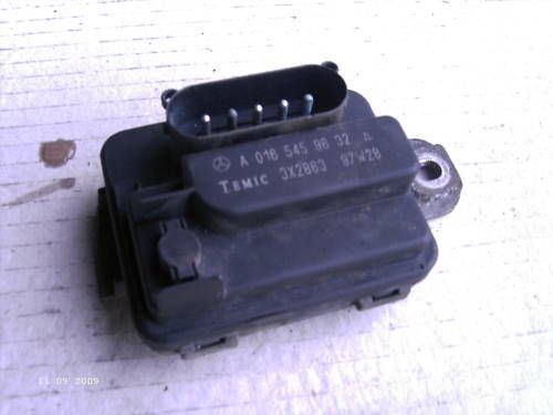 Mercedes-Benz R129 W208 Klimalüfterrelais 0165459632