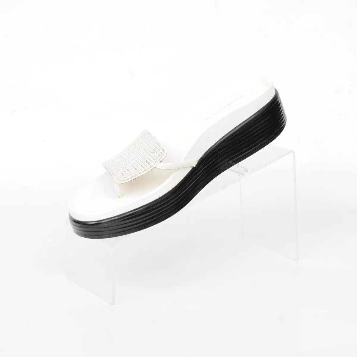 Donald pliner deals sandals fifi
