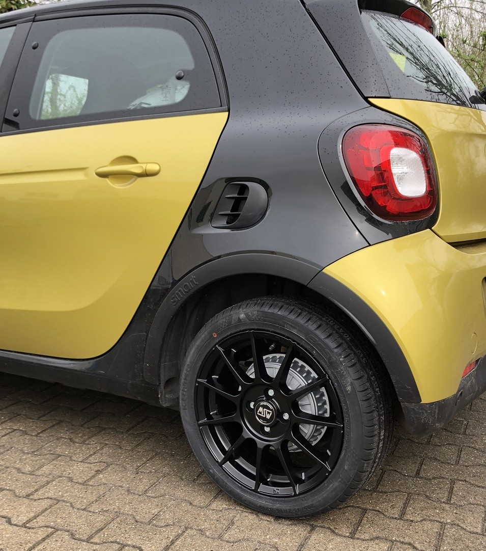 MSW 85 Alloy Wheels Smart 453 Fortwo All-Season Tires Vredestein