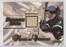 2001 Fleer Showcase Showcase Sticks Magglio Ordonez 17t6