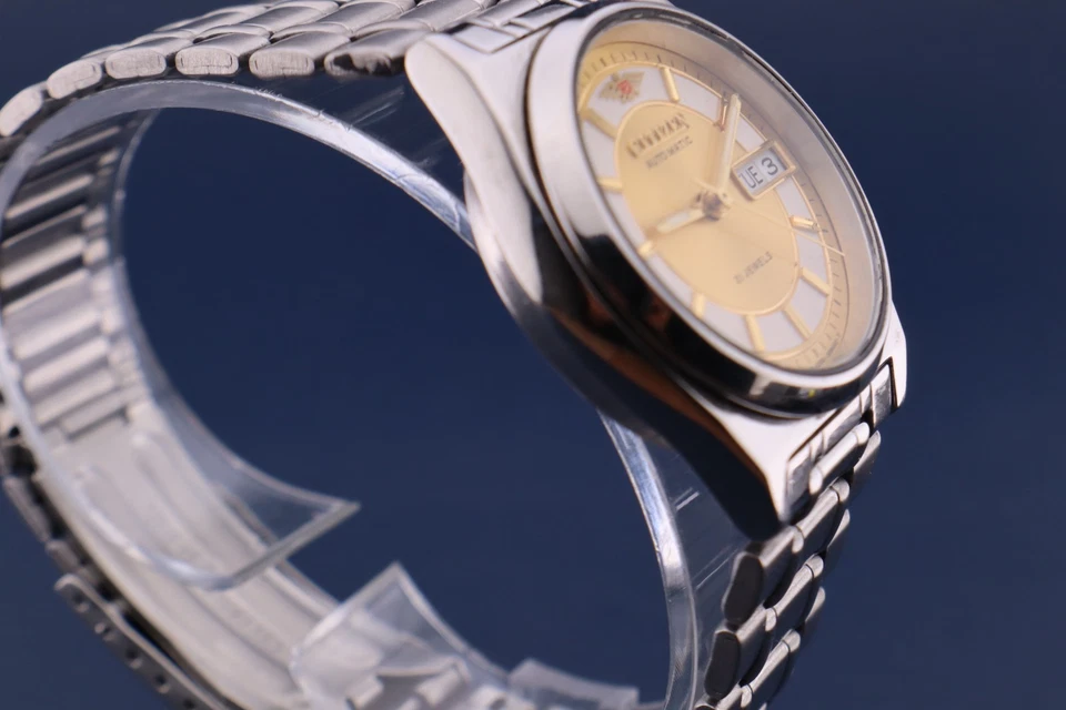 Citizen Men's Watch 21 Jewels Japan Automatic 8200 Movement - Date/Day - Image 2 of 4