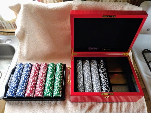 Ace Of Hearts Premium 500 Poker Chip Set