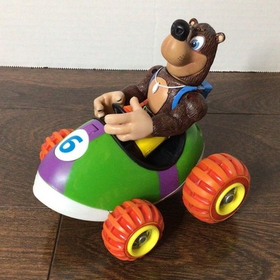 ディディーコングレーシング N64 バンジョー トイビズ1999 1999 Diddy Kong Racing Banjo Kazooie Action Figure in Kart