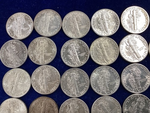 1940's Mercury Silver Dime Mixed XF-AU Roll of 50 Coins E1773 - Picture 13 of 19