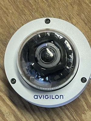 Avigilon 1.3C-H5SL-D1-IR 1.3MP indoor IP dome camera