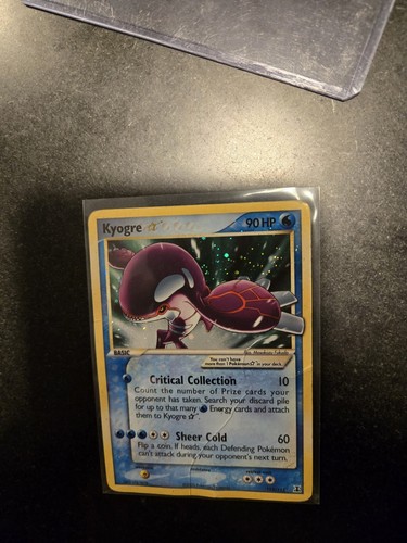 Pokémon TCG Kyogre Gold Star Holo Ultra Rare 112/113 EX Delta Species 2005 ENG