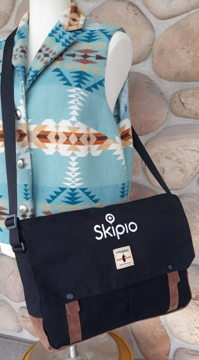 Cotopaxi messenger sales bag