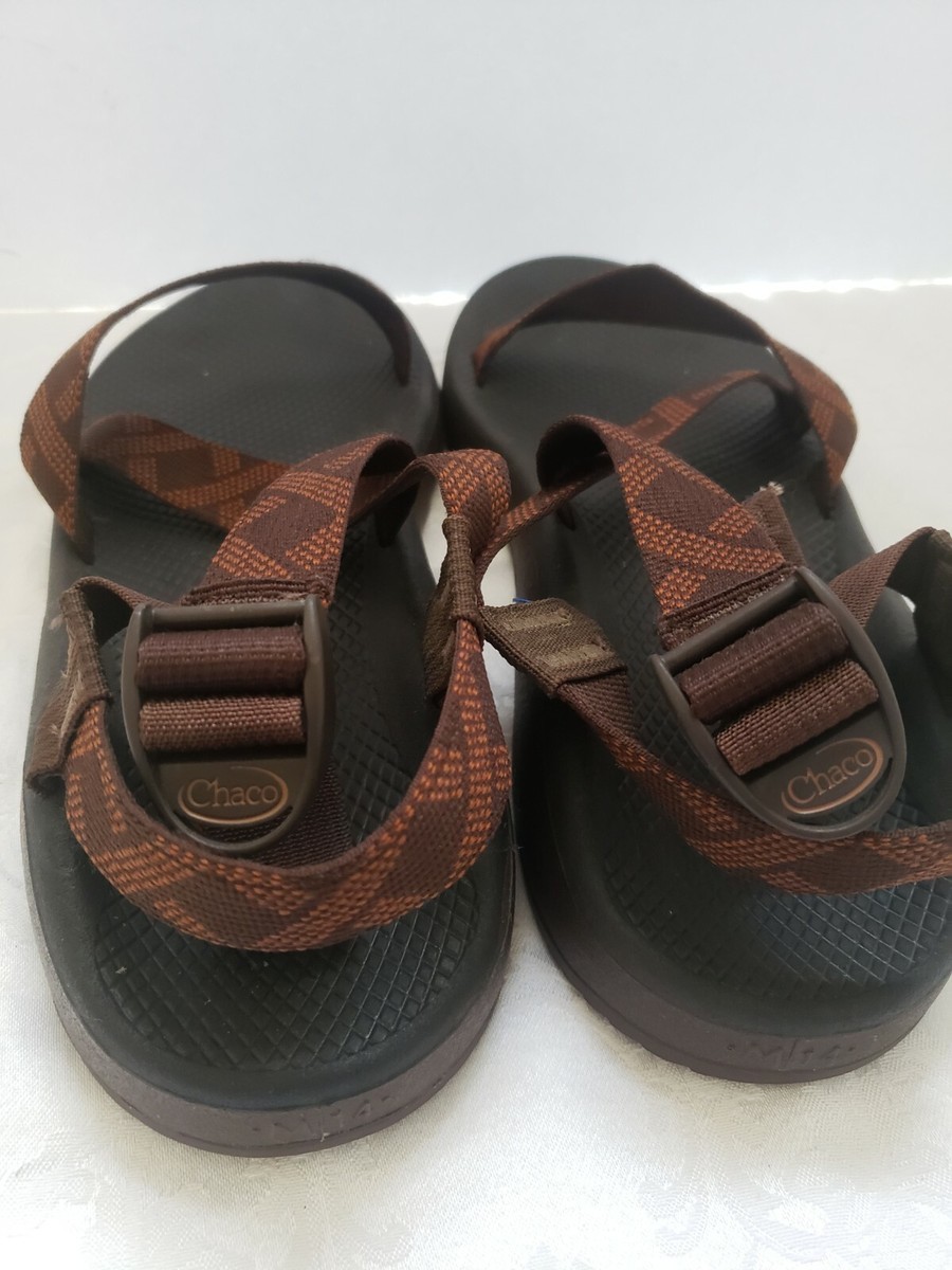 Chaco Strappy Sandal Z1 Men display picture 2