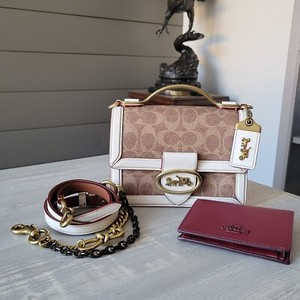 コーチライリー トップ ハンドル 22 シグネチャー シャンブレー即購入⭕️ COACH® | Restored Riley Top Handle 22 In Signature Chambray