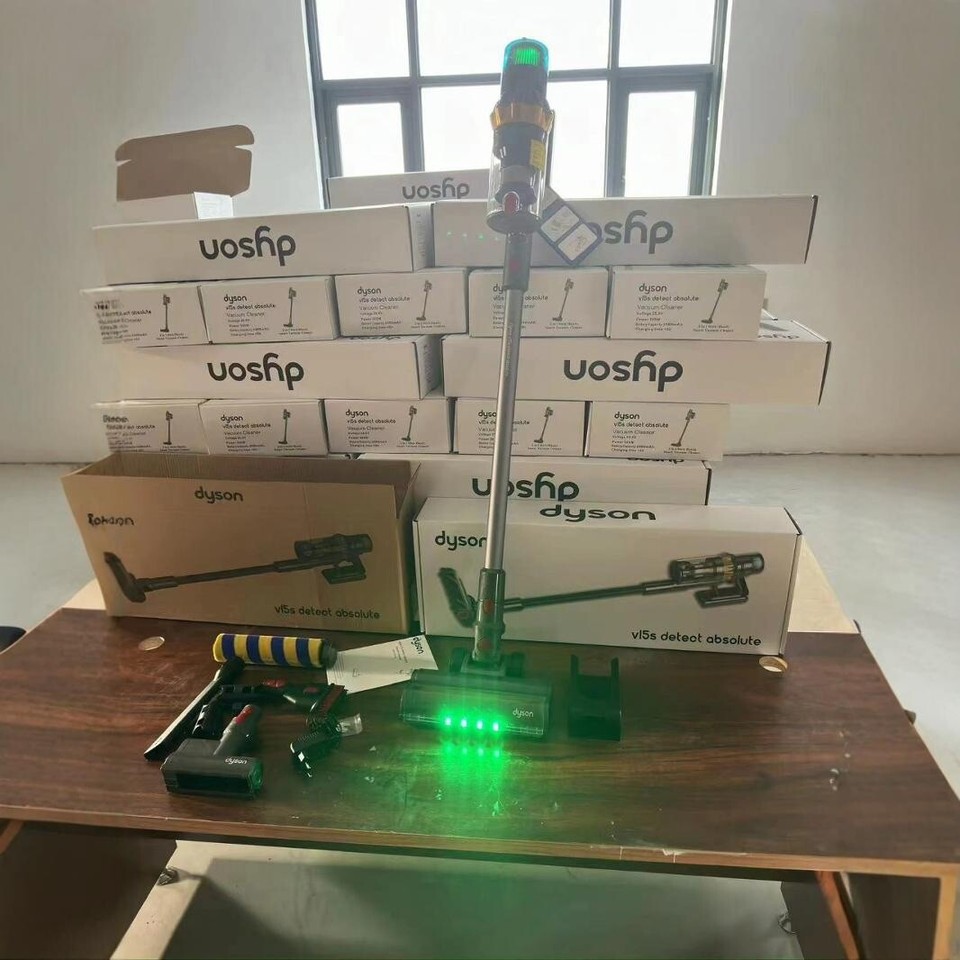 Dyson V15 Detect Absolute Stick Vacuum Cleaner (Gold) 885609030913 eBay