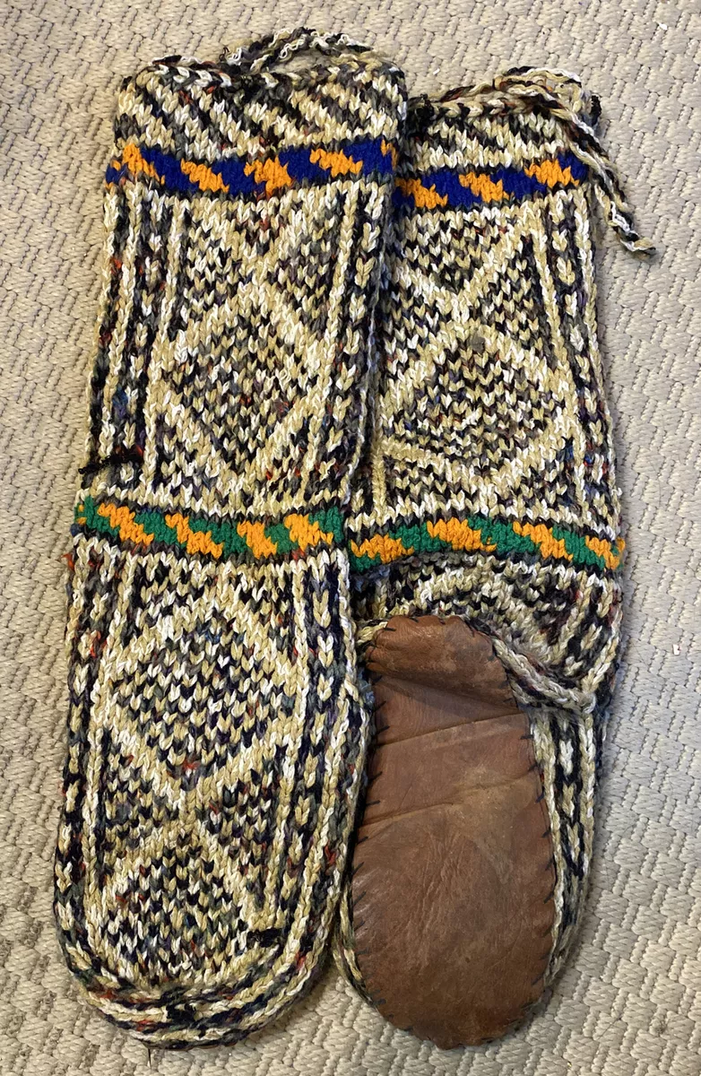 Knitted slipper socks hotsell leather sole
