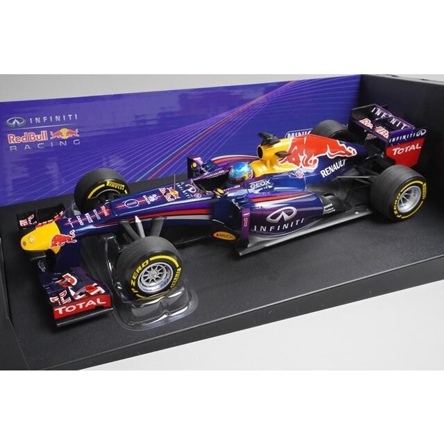 110130001 ミニチャンプス 1/18 レッドブル RB9 2013 S.ヴェッテル