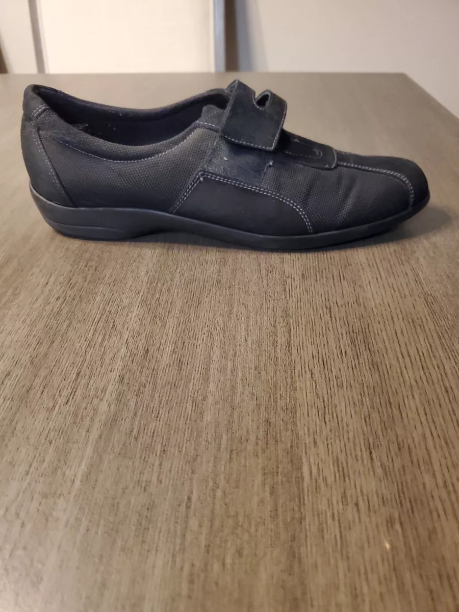 Super slim width womens best sale shoes