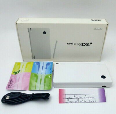 DS -- Nintendo DSi Console White -- Box. Nintendo DS, JAPAN Game Nintendo.  52222