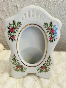 Vintage Porcelain Standing Picture Frame Pink & Green Floral 5.5“ 