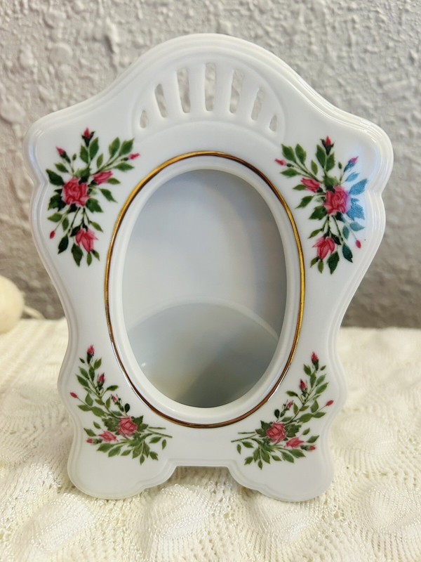 Vintage Porcelain Standing Picture Frame Pink & Green Floral 5.5“ 
