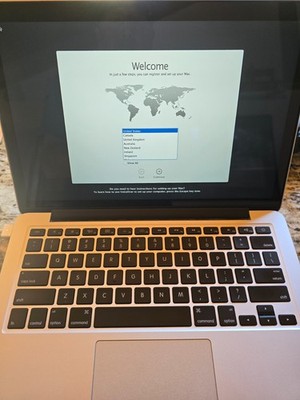 Apple MacBook Pro 13.3'' (Mid-2014) - 8GB RAM / 128GB SSD - Very Good Cond. w/Box