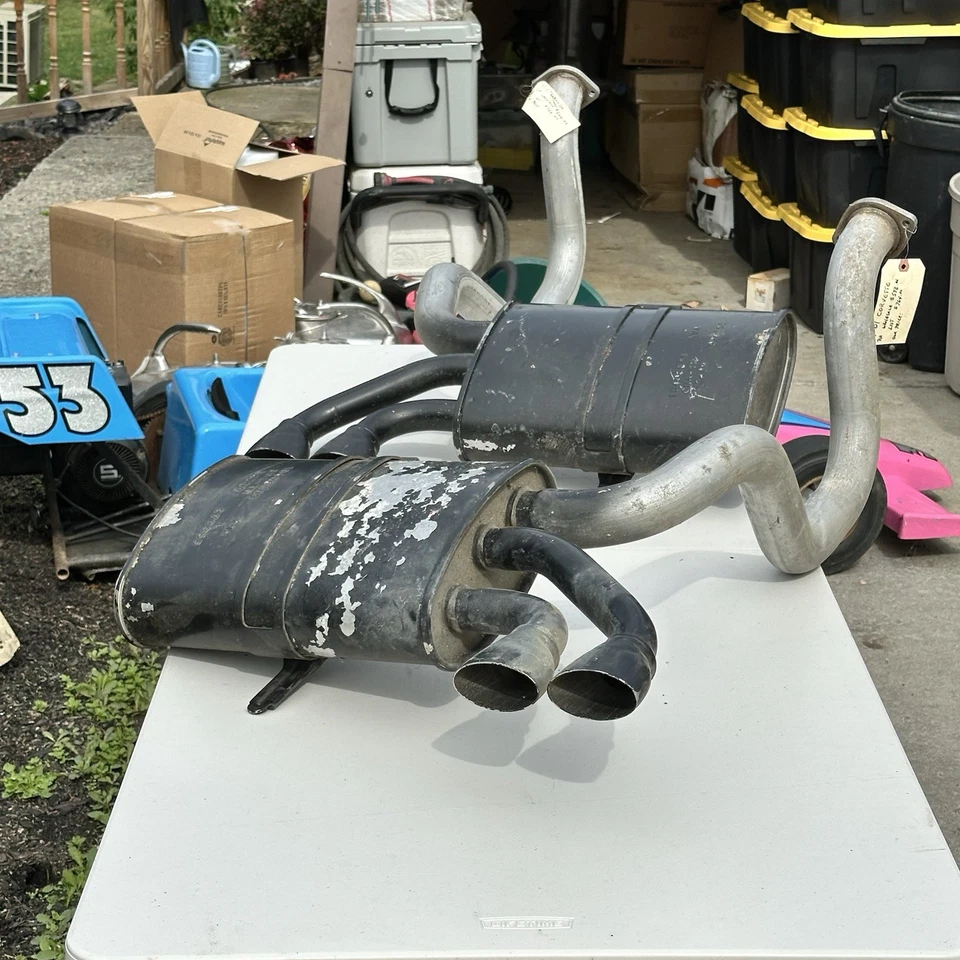 Juego de silenciador de escape izquierdo derecho LS Chevrolet Corvette 1997-2004 C5 OEM Foto 2 de 4