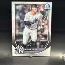 Topps 2025 Bowman Chrome Mojo Refractor Aaron Judge #99 New York Yankees