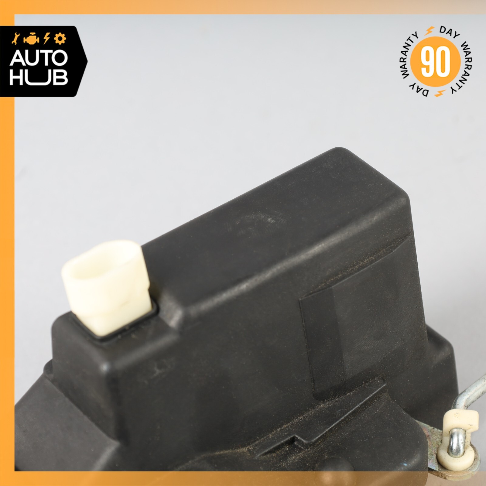 2008 Maserati GranTurismo M145 Left Side Door Lock Latch Actuator OEM 76k