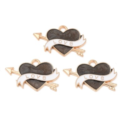 10 schöne schwarze herzförmige goldfarbene Anhänger Charms mit Liebe Detail