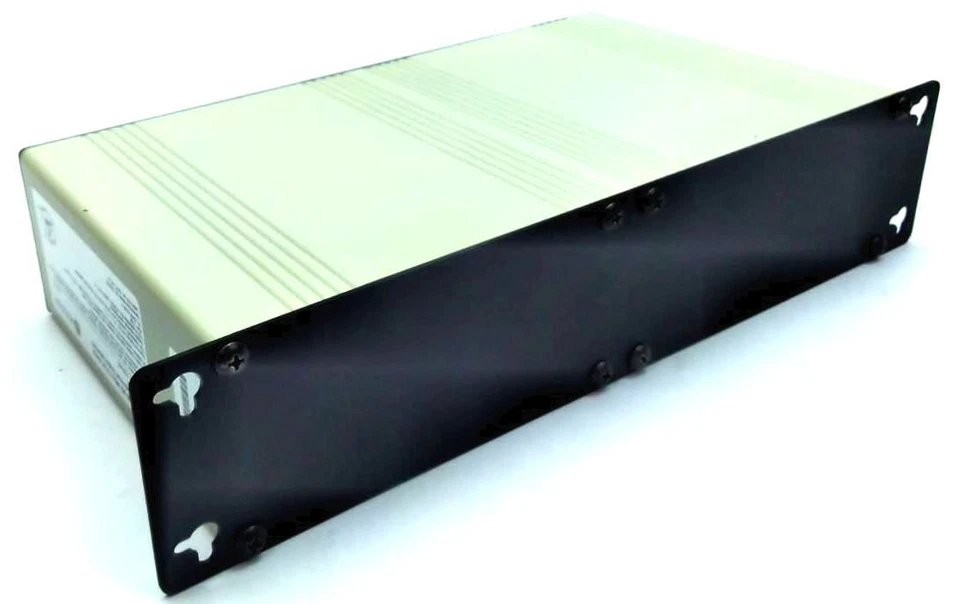 Polycom SCN508 Wireless Master Control Unit Telephone Server - Image 4 of 4