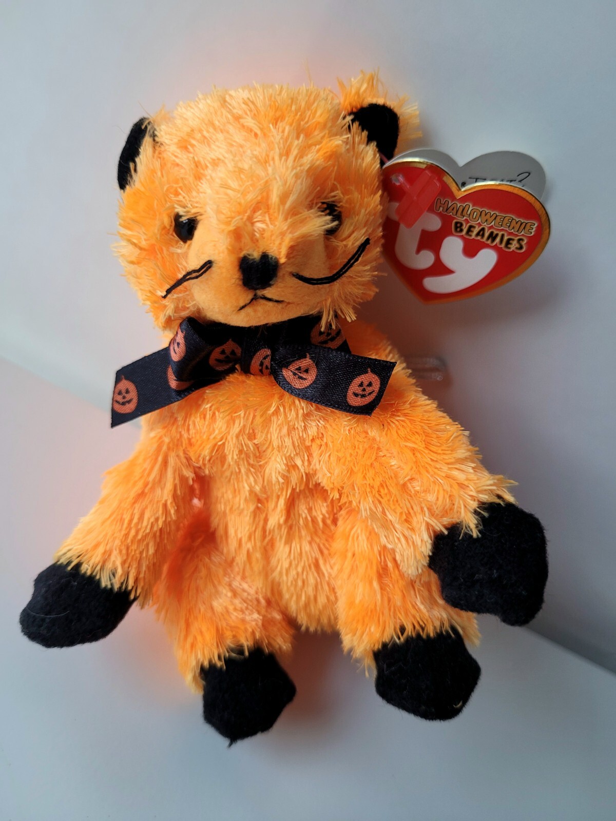 ty-scared-e-cat-mini-ornament-4-5-halloweenie-beanie-baby-with-tags