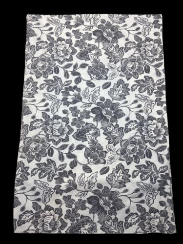 Ikea SKUGGNAVA Standard Size Pillowcase EUC