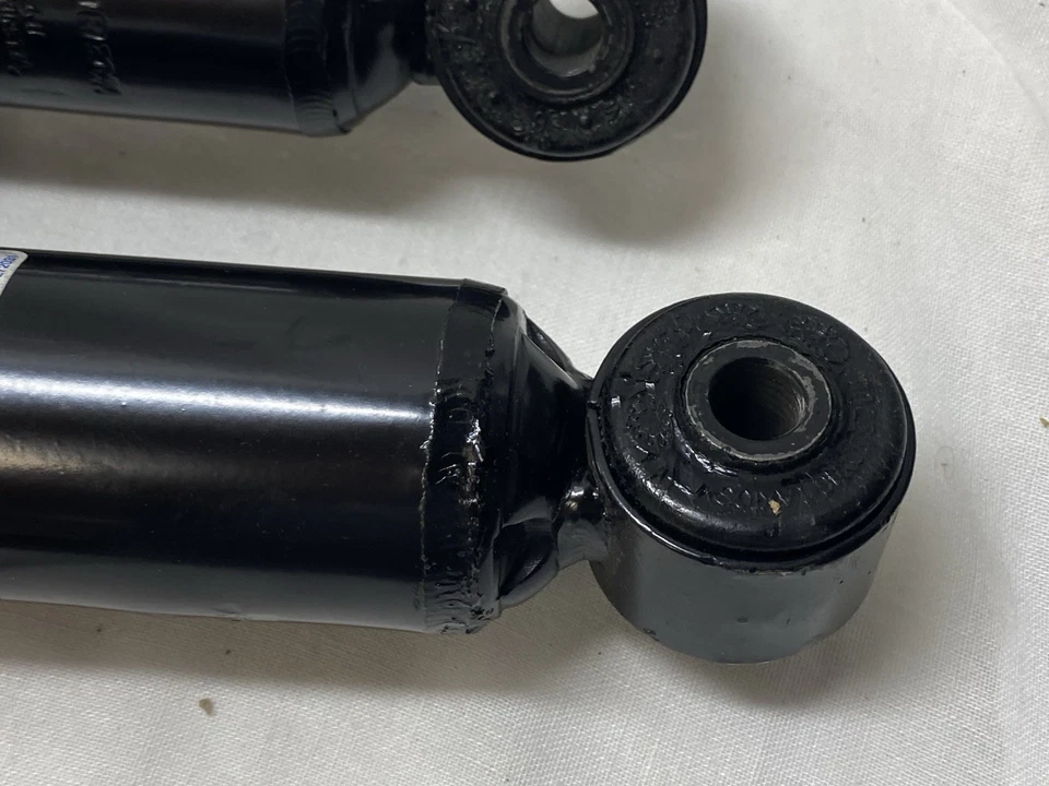 Amortiguador trasero Monroe 58651 para Chrysler Aspen Dodge Durango Foto 3 de 4