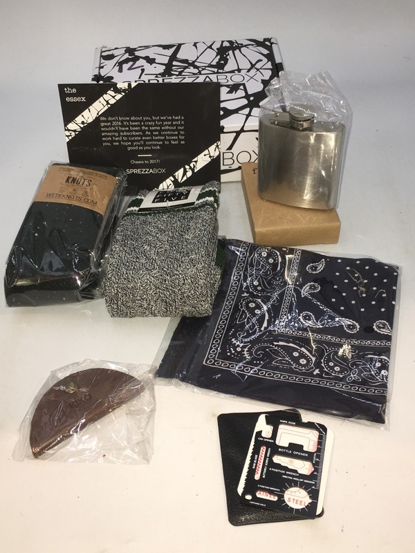 Delta Sprezzabox Necktie, Socks, Pocket Square, Flask, Multi Tool, Card Hold #12