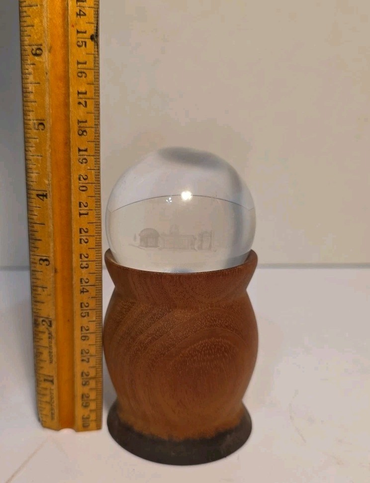 Picture 9 of 10