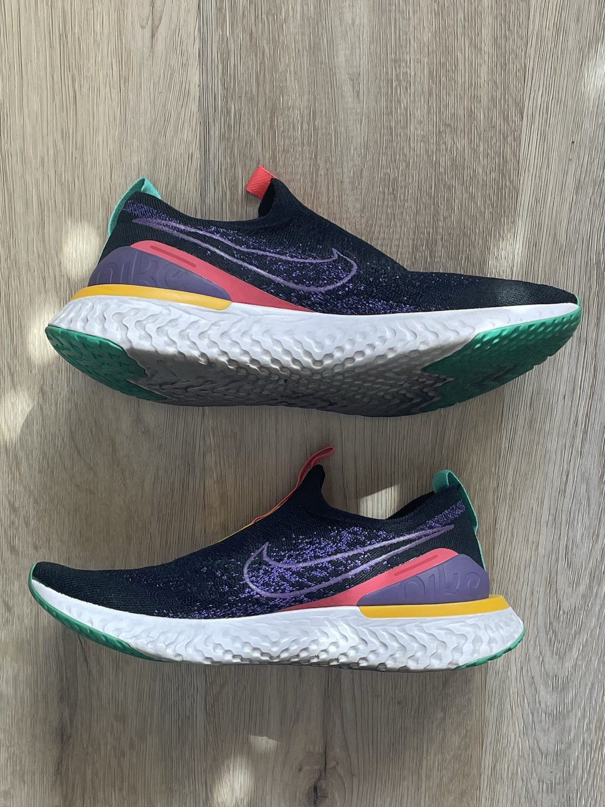 2018 Nike Epic Phantom React Flyknit Running Shoe… - image 3