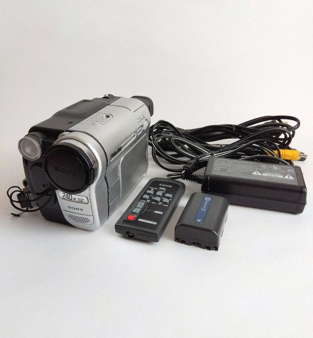 SONY VideoHi8Handycam CCD-TRV126 ① Sony CCD-TRV126 Handycam Hi-8 Camcorder with NightShot Rare