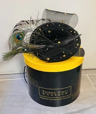 Donna Vinci Couture H1332 Derby Tea Party Fascinator Black Hat Peacock Feathers