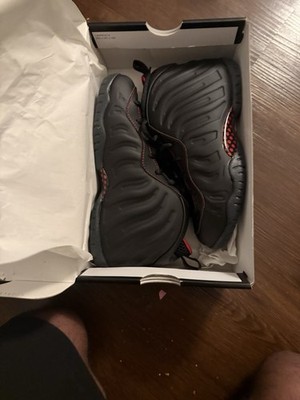Nike Little Foamposite One Anthracite Black Sneakers, Size 3Y Kids FN7314-001