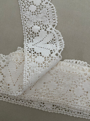Dentelle Ancienne Festonnée - Occasion Bon état - France - Pour Couture, Décoration Vintage