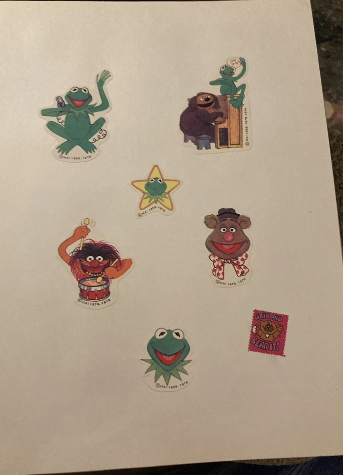 Álbum de pegatinas años 80 Gremlin Muppet Hello Kitty Care Bear Snoopy Fuzzy Puffy 450+ Foto 4 de 4