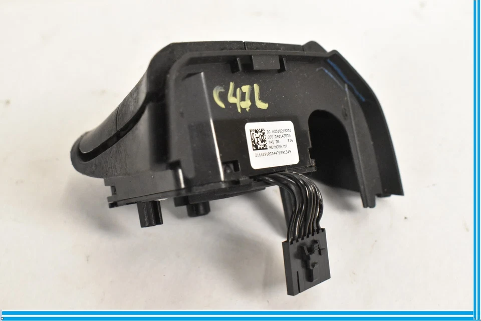 06-08 Mercedes W164 ML550 GL450 R350 Steering Wheel Button Black 2518210251 OEM - Image 4 of 4