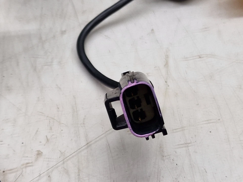 Retractor de cinturón de seguridad delantero derecho para Land Rover LR4 OEM 2013-2016 Foto 3 de 4