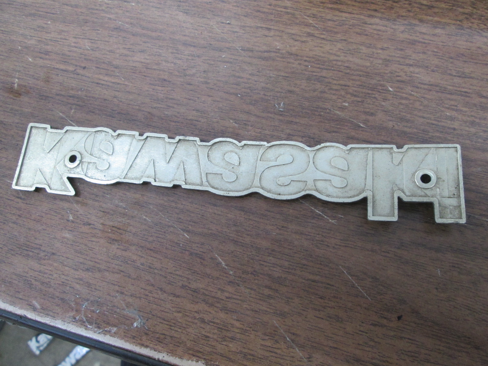 Kawasaki Fuel Tank Emblem Badge Mark KZ1000 KZ1100 KZ1300 KZ750 KZ550