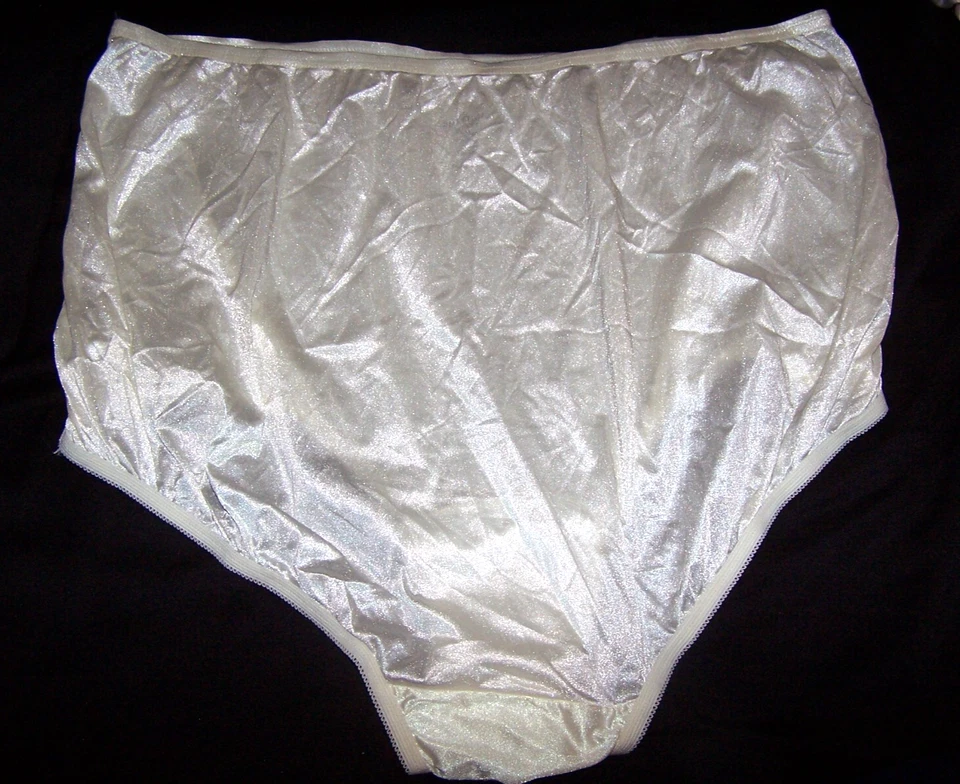 Vanity Fair Off White Brillante Resbaladizo Abuela Bragas Calzoncillos Nylon Talla 11/4XL Foto 2 de 3