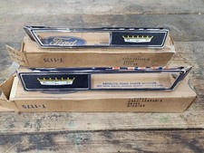 Nos Oem Ford 1969 Galaxie 500 Marker Lamp Bezels Fender Ornaments Emblems