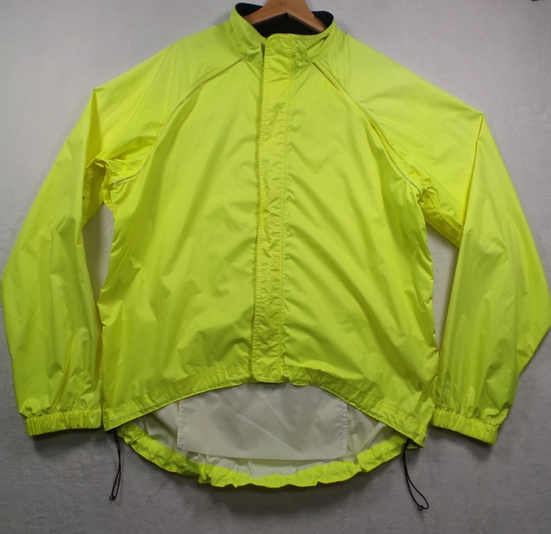 REI Jacket Mens Size Extra Large Yellow Neon Full Zip Lightweight Windbreaker
Opens in a new window
