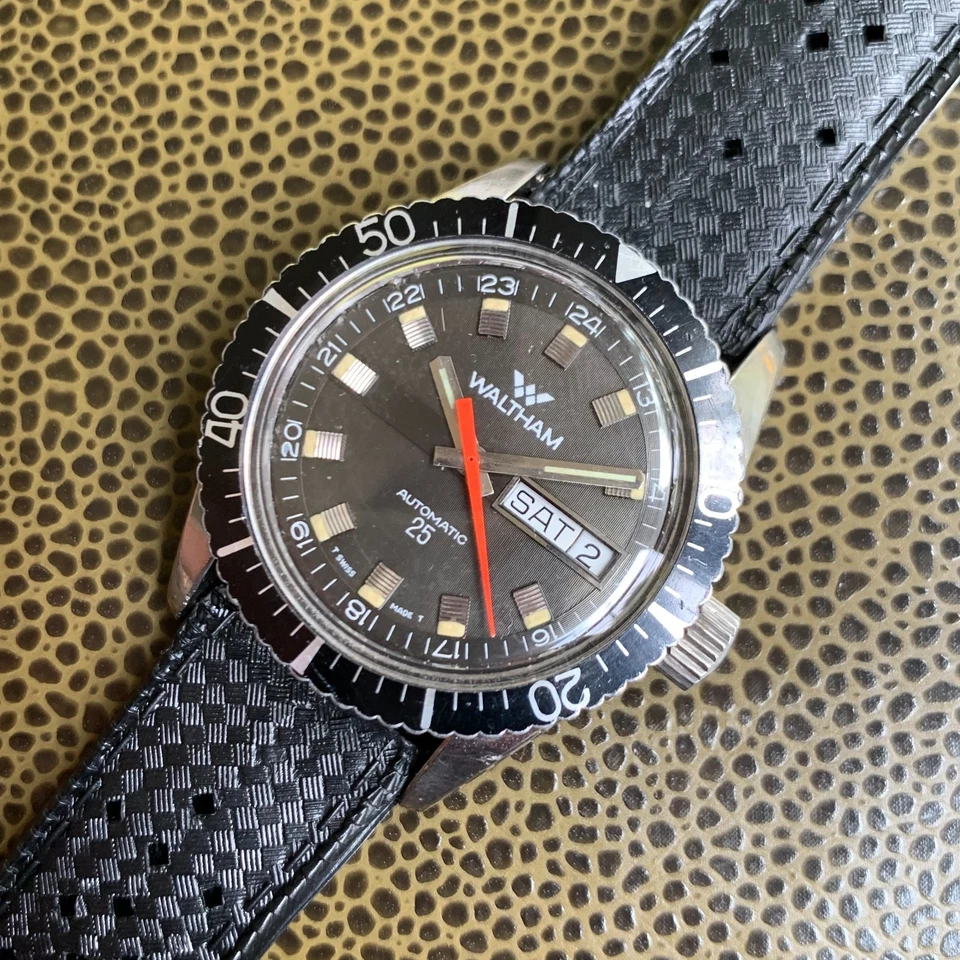 Vintage Waltham Automatic Skin Diver 36.5mm Stainless Steel Case Wristwatch - Image 3 of 4