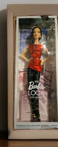 DAMAGED/SEALED BOX/DOLL NEW Barbie The Look City Shine Red Top 2014 - Picture 2 of 12